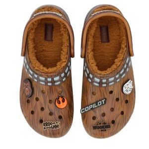 EUC UNISEX STAR WARS CHEWBACCA CLASSIC LINED CLOG SZ 8M/10W